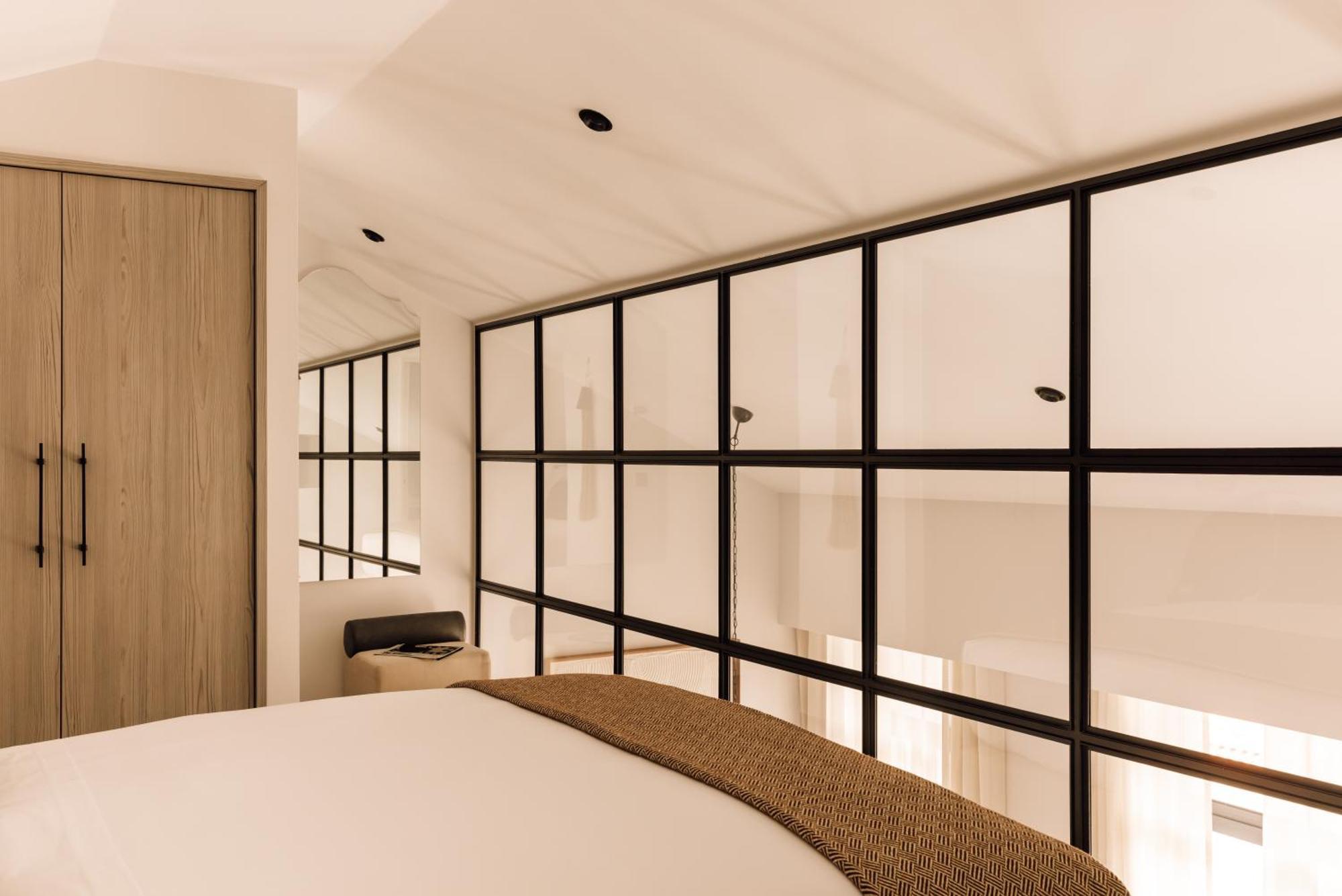 The Rebello Hotel & Spa - Small Luxury Hotels Of The World Vila Nova de Gaia Exterior photo Interior of the house